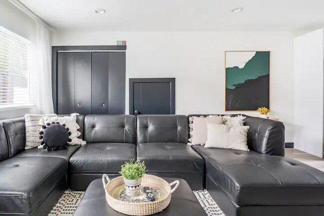 Photo - 10009 Des Moines Memorial Dr S Unidad 3