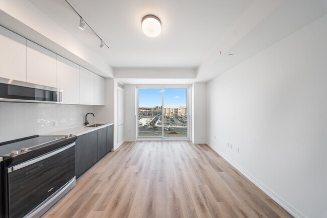 Photo - 5 York Garden Wy