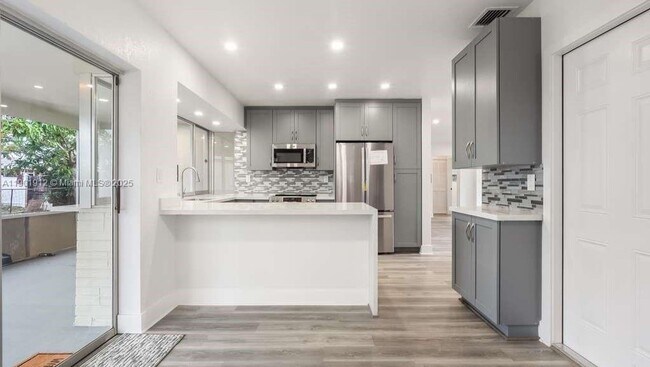 Photo - 7753 Coral Blvd