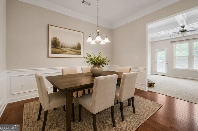 Photo - 2444 Norwood Dr SE