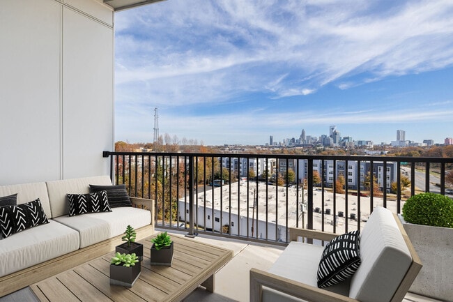 Broadstone West End apartments — community photo