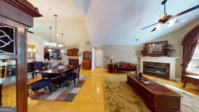 Photo - 100 Highlands Ridge Pl SE Unit 1