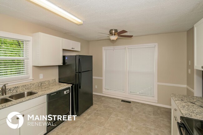 Photo - 1337 3rd Ave SW