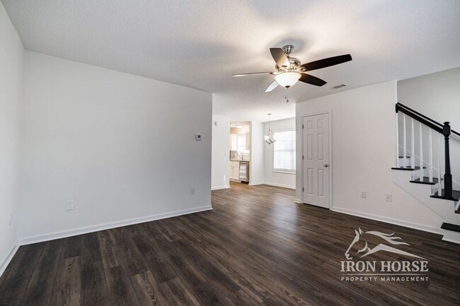 Photo - 1305 Cedar Shoals Dr