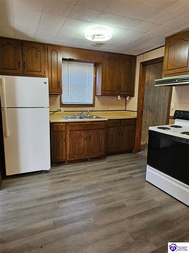 Photo - 4165 S Wilson Rd