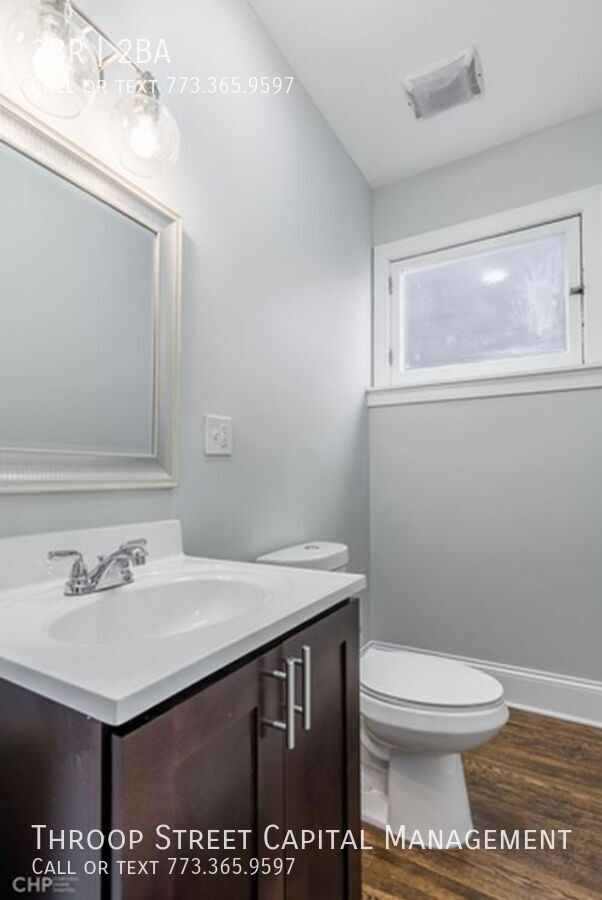 Photo - 6148 S Vernon Ave Unit 2