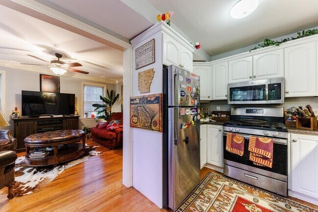 Photo - 1280 Stillwood Dr NE