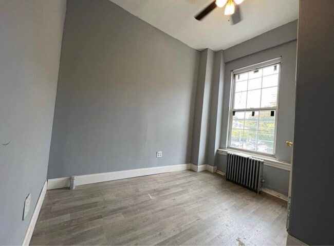 Photo - 1624 Pitkin Ave Unit 2