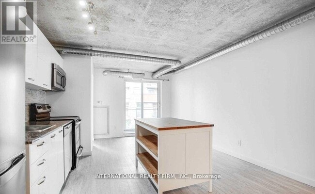 Photo - 170 Sudbury St Unit 609