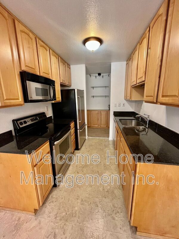 Photo - 1240 Walker Ave