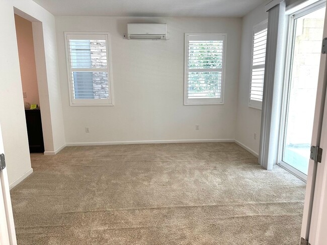 Photo - 5832 Noba Rd