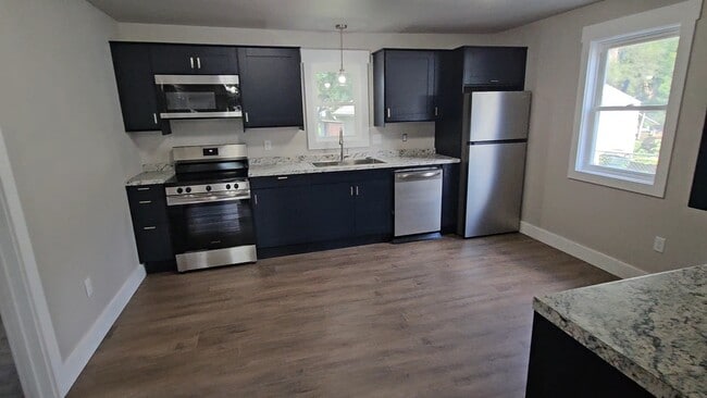 Photo - 222 S Hackett St