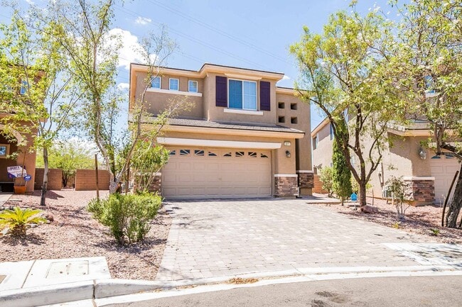 Building Photo - Stunning 3 Bedroom home in Anthem!