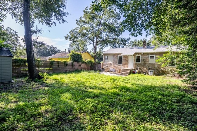 Photo - 622 W 10th Ave