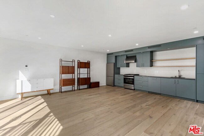 Photo - 4053 Sapphire Dr