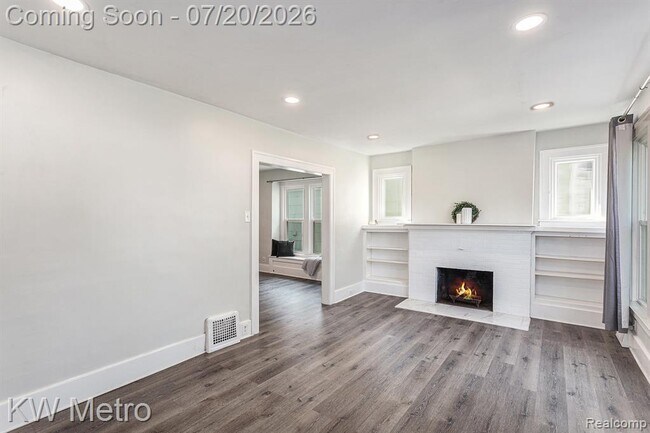 Photo - 202 N Washington Ave