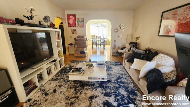 Photo - 11 Lawrence Rd Unit 3