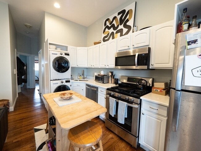 Photo - 25 Fort Ave Unit 2