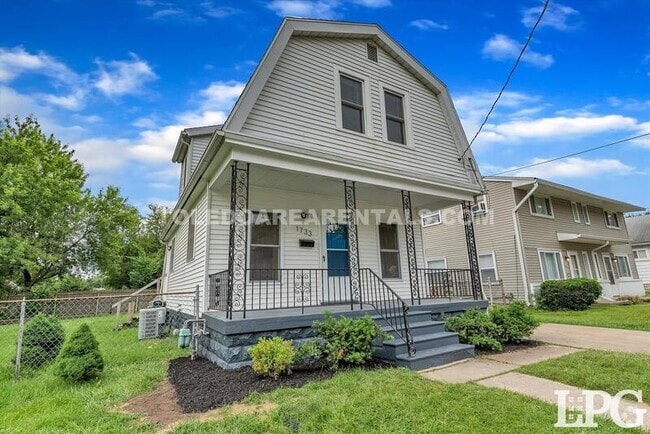 Building Photo - 1733 Stahlwood Ave Rental