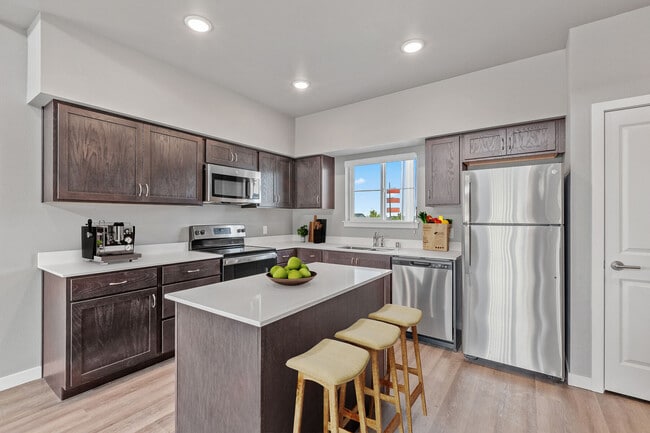 Skyview Heights apartments — community photo