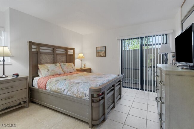 Photo - 5015 Harbortown Ln Unidad 104