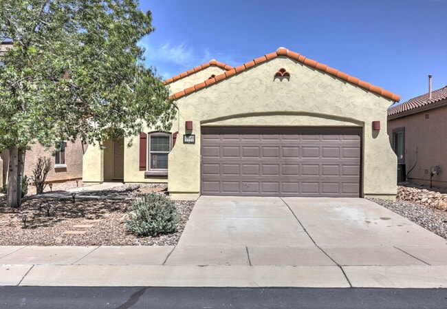 Building Photo - Rancho Sahuarita