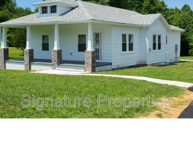 Building Photo - 7963 Cross County Rd Rental