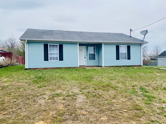 Building Photo - 3 Bed Home close to FT Campbell and I-24