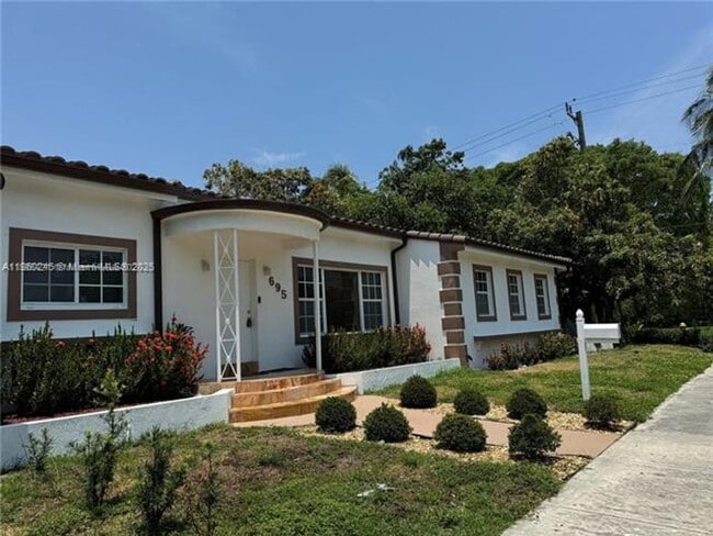 Photo - 695 NE 80th St Unidad 695 NE 80th St  695