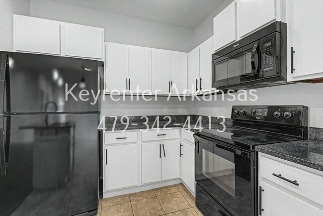 Photo - 4435 W Pecan St