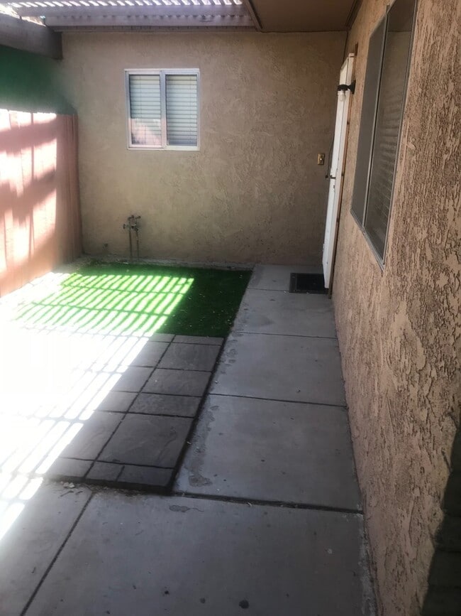 Photo - Centrally located 3 bedroom condo
