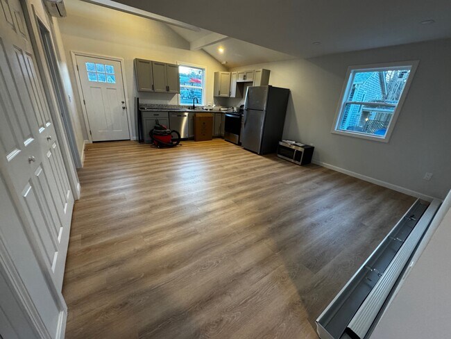 Photo - 1025 South Sandwich Road