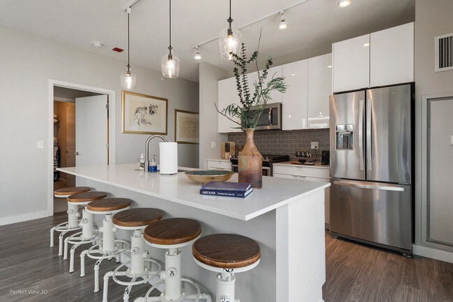 Photo - 1080 W Addison St Unit FL26-ID1029589P