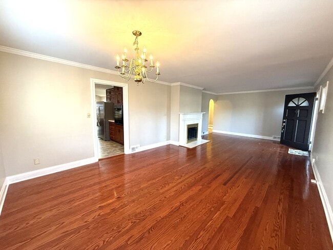 Photo - Spacious 3 Bedroom 2 Bath Home