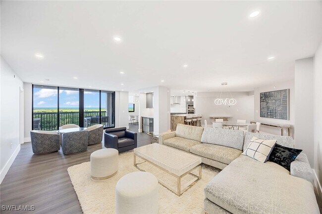 Building Photo - 6075 Pelican Bay Blvd Unit 605