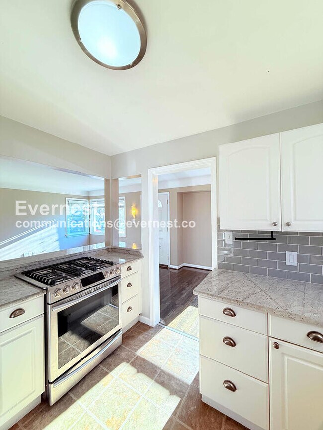 Photo - 605 N Dorchester Ave