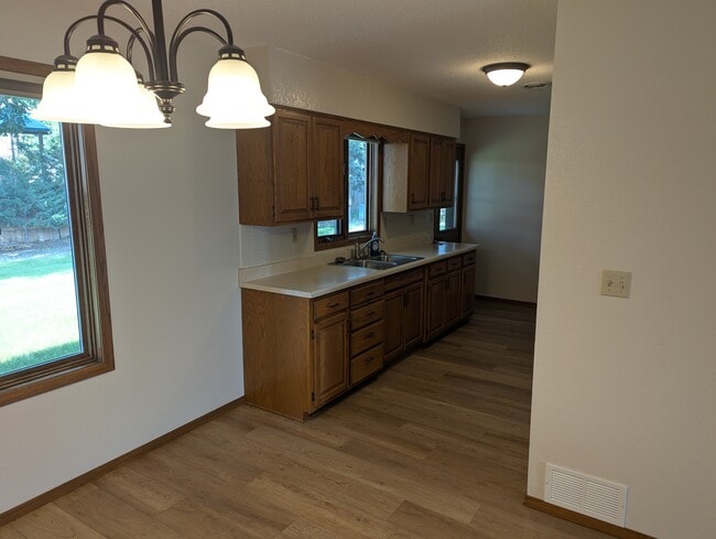 Photo - 221 21st St SE Unit 221