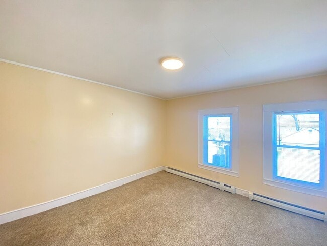 26 High St Unit 1