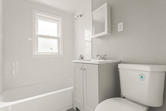 Bathroom - 103 Cannon Rd