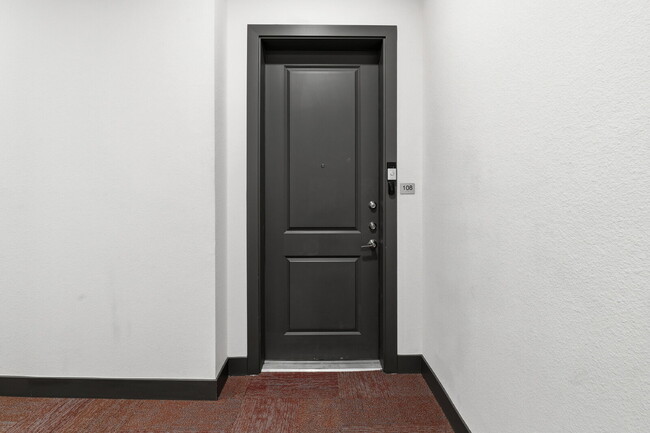 Photo - $1,640.95, 2-bed, 2-bath condo located in Aurora. Unit #108