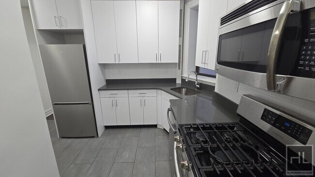 Photo - WEST 68 STREET Unit 3D