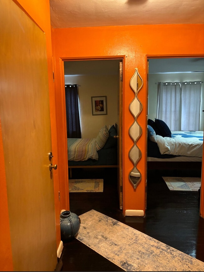 Building Photo - 7245 Dartmouth Ave Rental