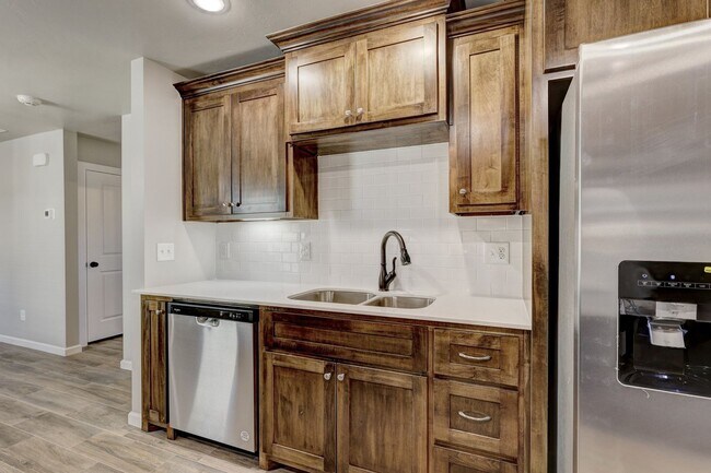 Photo - 5813 Goldfinger Rd Unit A - The Kelsi