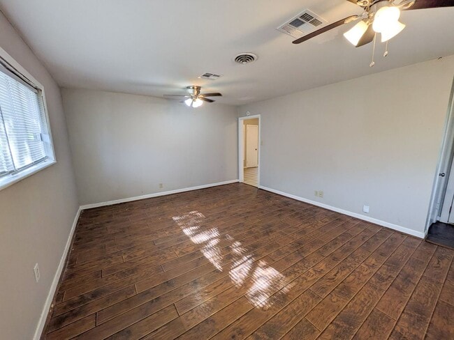 Photo - 2109 Coronado Pl