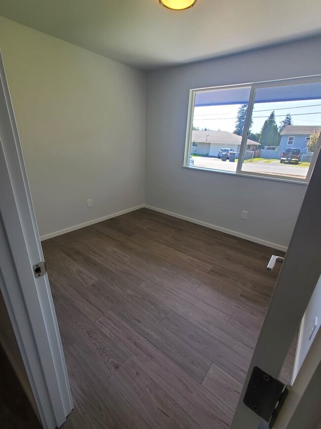 Photo - 12402 8th Ave SW