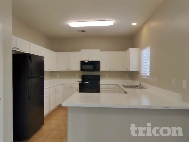 Photo - 11418 W Mountain View Dr