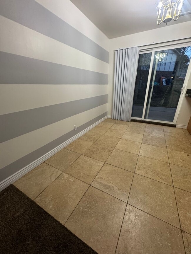 Photo - Beautiful 2 bedroom duplex for rent in Cottonwood Heights!