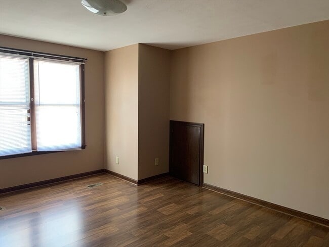 Photo - 355 Field St Unit 1