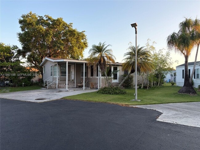 35303 SW 180th Ave
