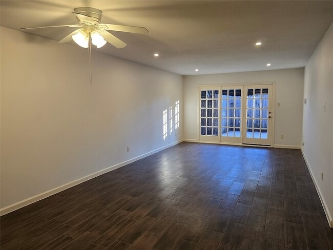 Photo - 856 Wax Myrtle Ln